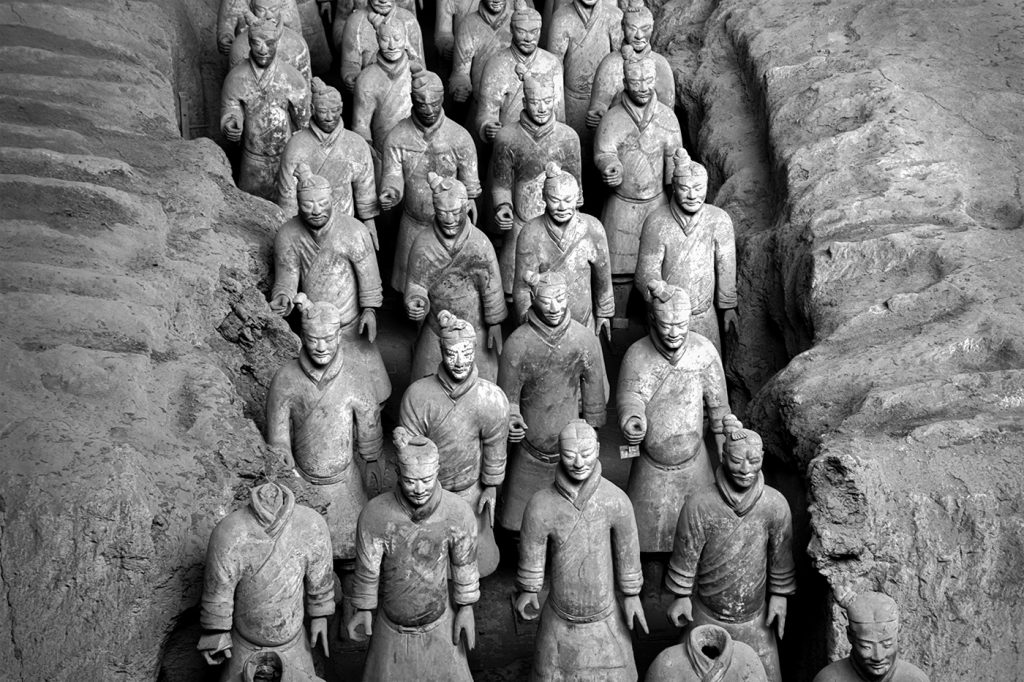 The Clay Army - Howard Hunt